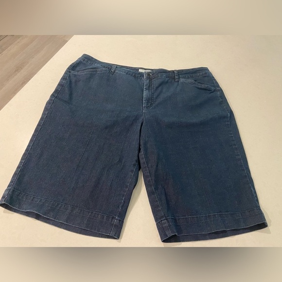 Jones New York Jeans Women Plus Trouser Short Size 20 W - Picture 1 of 13